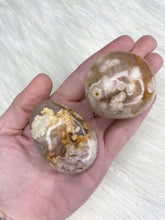 Load image into Gallery viewer, Flower Agate Palm Stone
