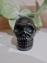 Load image into Gallery viewer, Mini hematite skull carving
