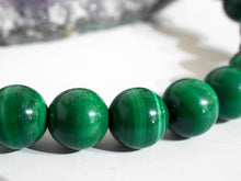 Load image into Gallery viewer, Malachite Bracelet 7mm
