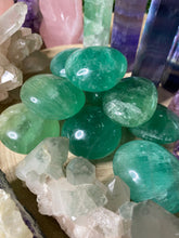 Load image into Gallery viewer, Green Fluorite Gallet
